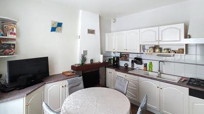 Maison - 131 m² - 8 pièces