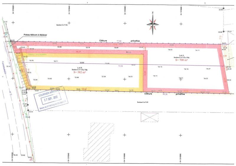Terrain constructible - 700 m²