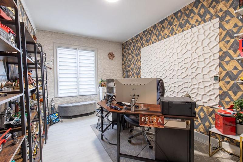 Appartement - 111 m² - 5 pièces