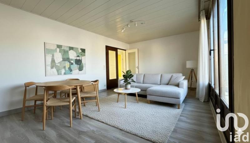 Maison - 92 m² - 5 pièces