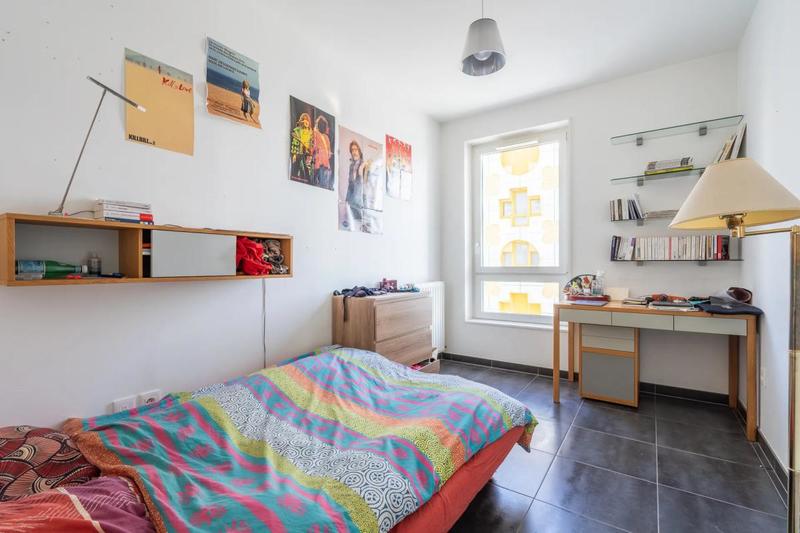 Appartement - 77 m² - 4 pièces