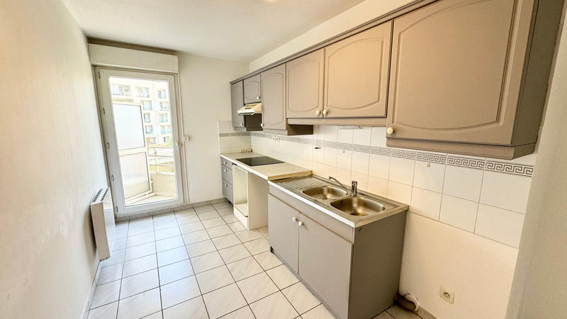 Appartement - 85 m² - 4 pièces