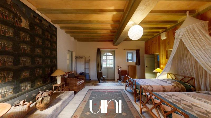 Maison - 507 m² - 13 pièces