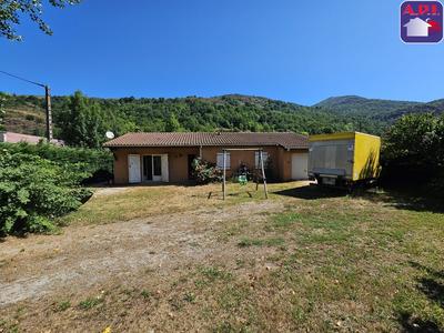 Maison - 105 m² - 5 pièces