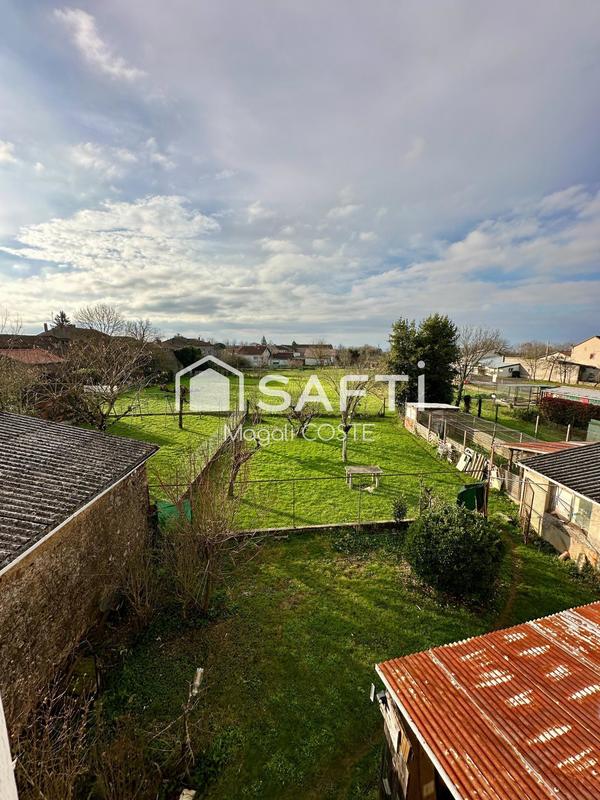 Maison - 93 m² - 5 pièces