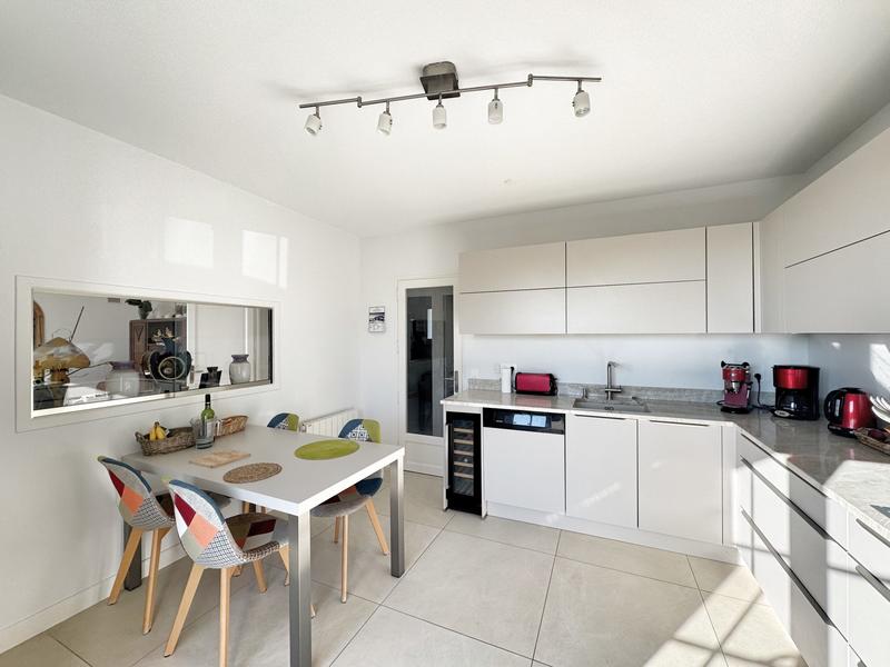 Maison - 200 m² - 5 pièces