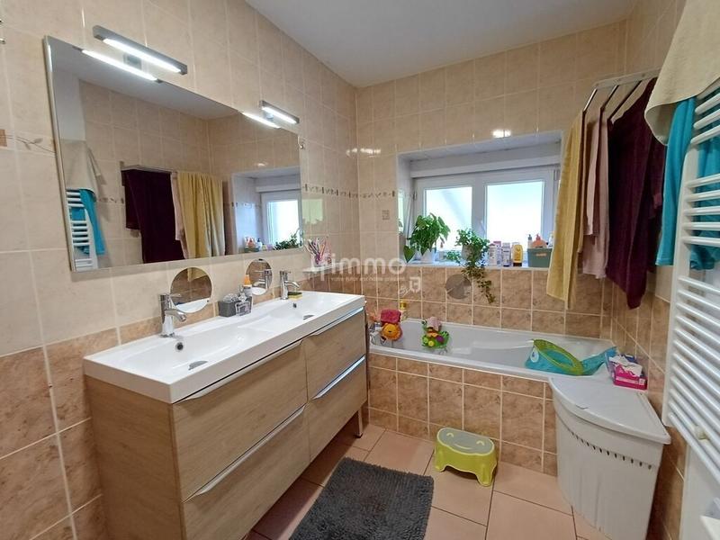 Appartement - 118 m² - 4 pièces