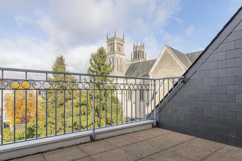 Appartement - 91 m² - 4 pièces