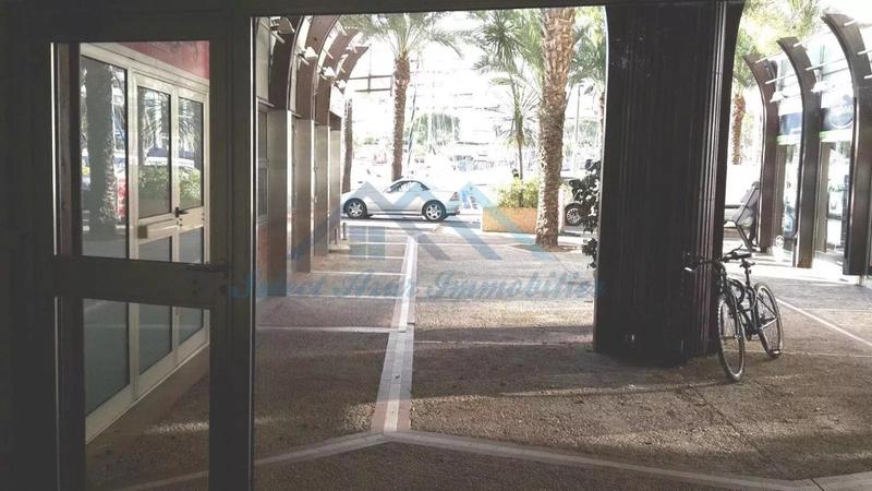 Appartement - 72 m² - 2 pièces