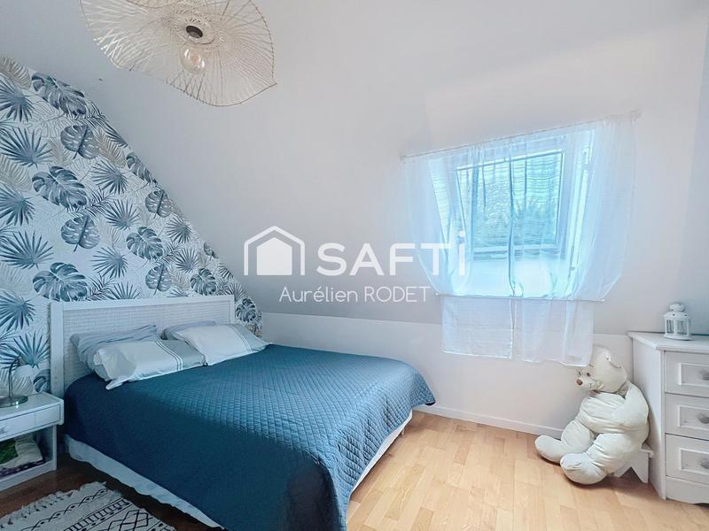 Maison - 153 m² - 9 pièces