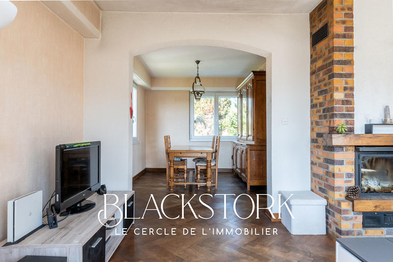 Maison - 115 m² - 6 pièces