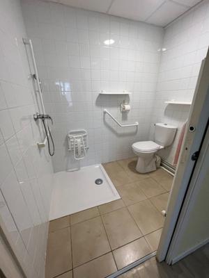 Immeuble - 83 m² - 6 pièces