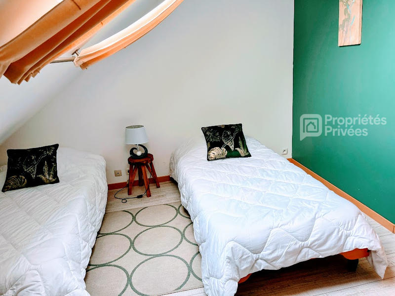 Maison - 140 m² - 4 pièces