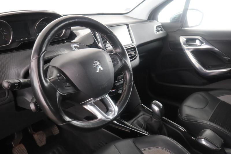 Peugeot 2008 1.2 PureTech Allure 110 ch