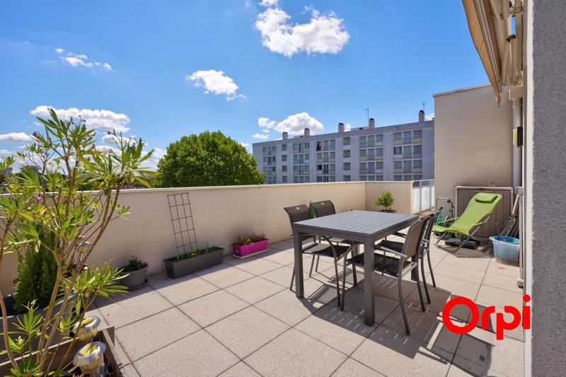 Appartement - 81 m² - 4 pièces