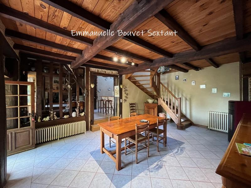 Longère - 260 m² - 8 pièces