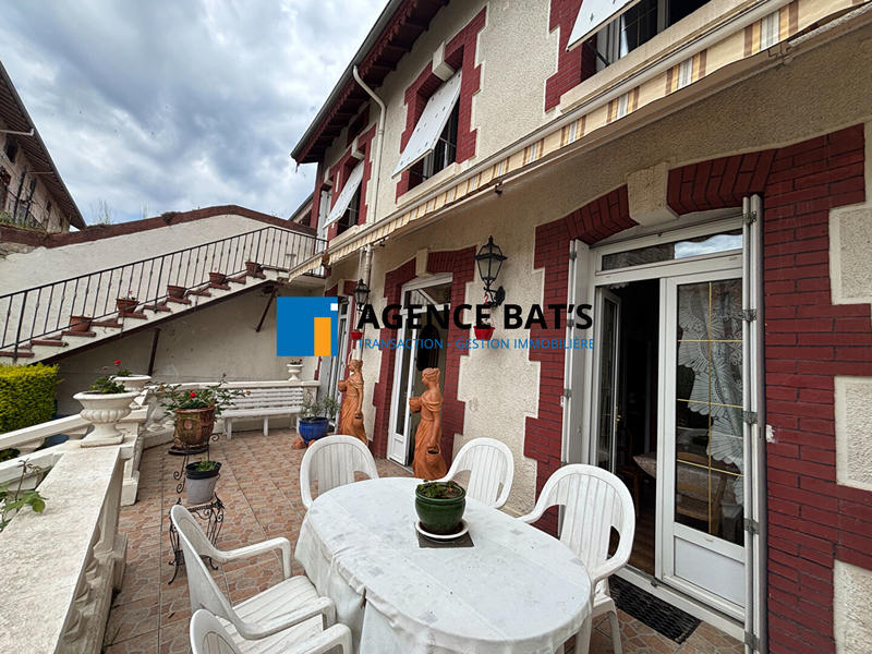 Maison - 130 m² - 5 pièces