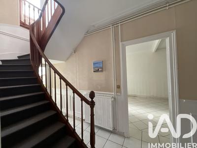 Maison - 188 m² - 7 pièces