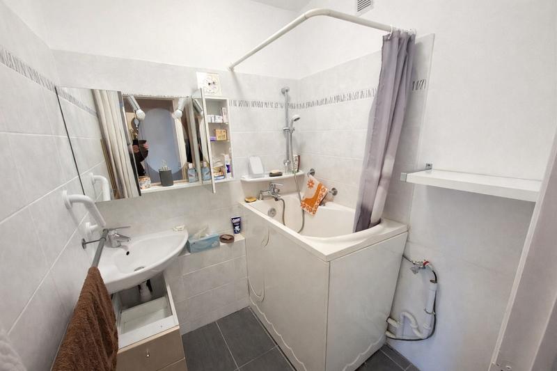 Appartement - 90 m² - 5 pièces