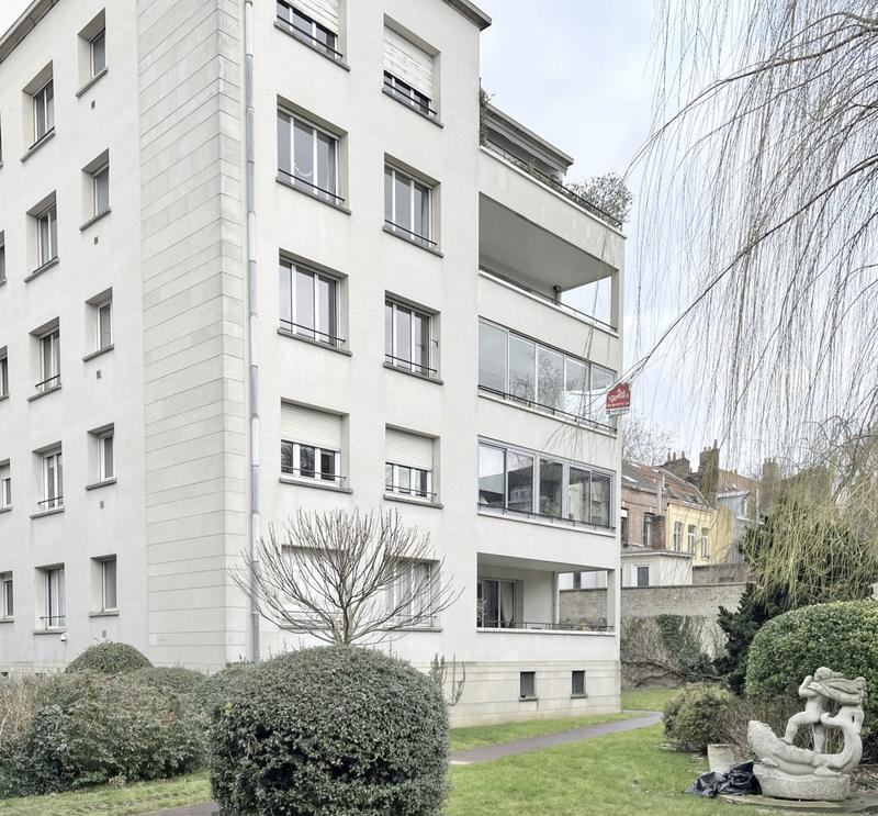 Appartement - 142 m² - 5 pièces