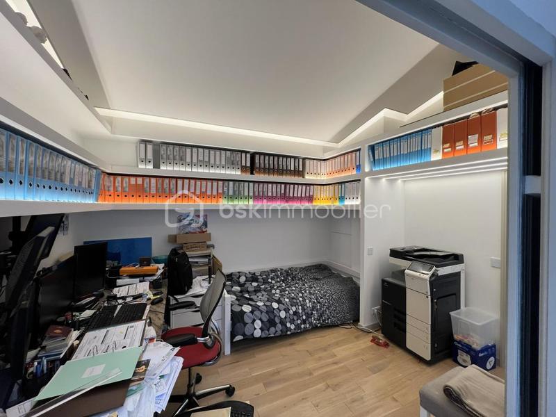 Maison traditionnelle - 105 m² - 5 pièces