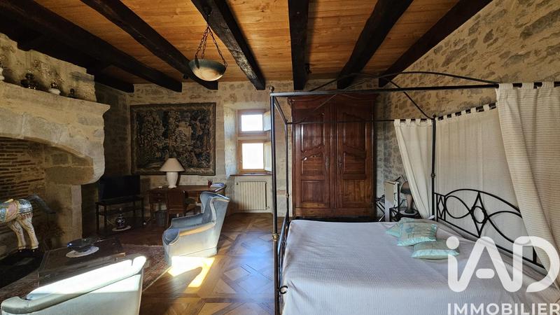 Château - 370 m² - 10 pièces