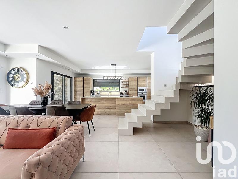 Maison - 125 m² - 4 pièces