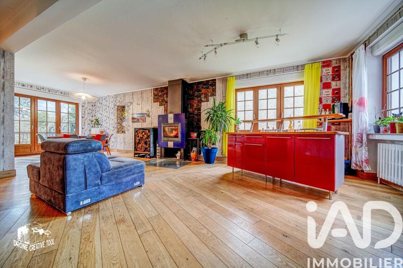 Maison - 161 m² - 7 pièces