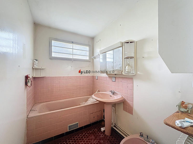 Maison - 94 m² - 4 pièces