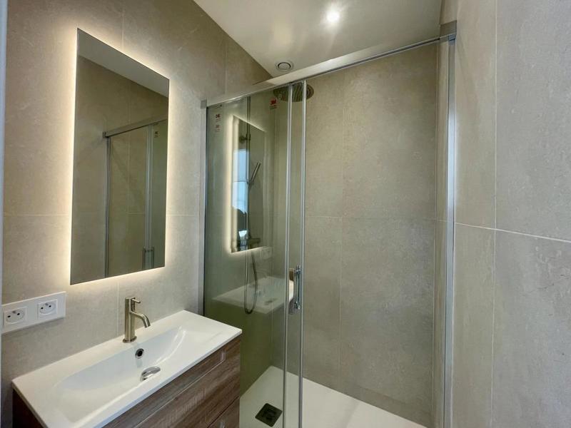 Appartement - 136 m² - 5 pièces