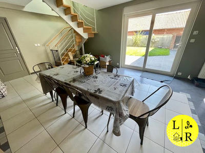 Maison - 167 m² - 8 pièces