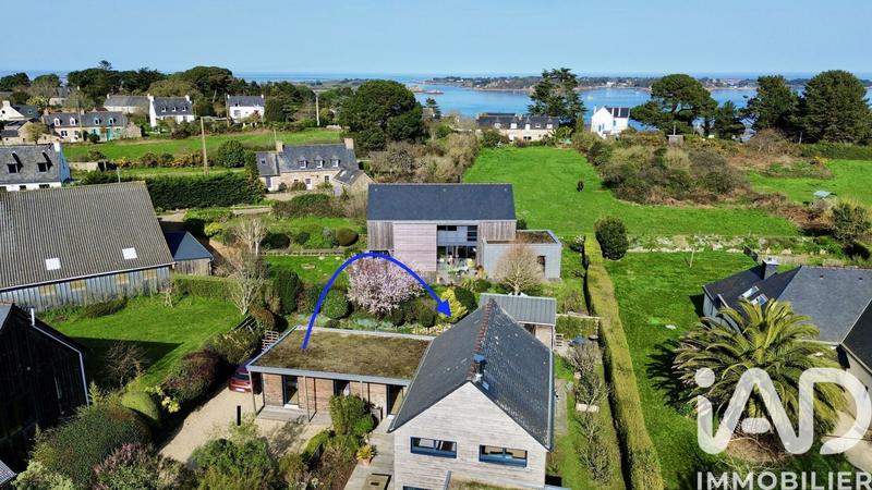 Maison - 170 m² - 9 pièces