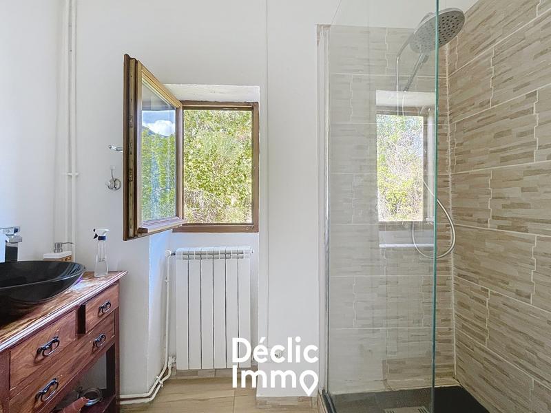 Maison - 440 m² - 16 pièces