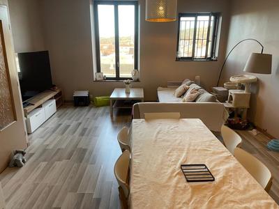 Appartement - 94 m² - 4 pièces