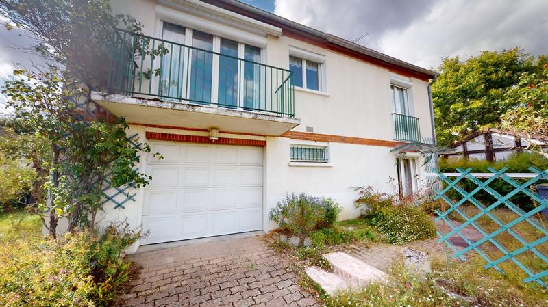 Maison - 82 m² - 3 pièces