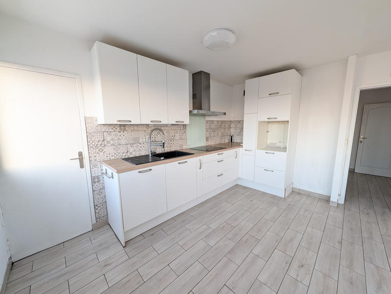 Appartement - 83 m² - 4 pièces