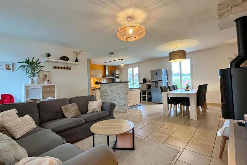 Maison - 103 m² - 5 pièces