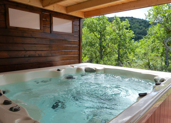 Demeure - 552 m² - 15 pièces