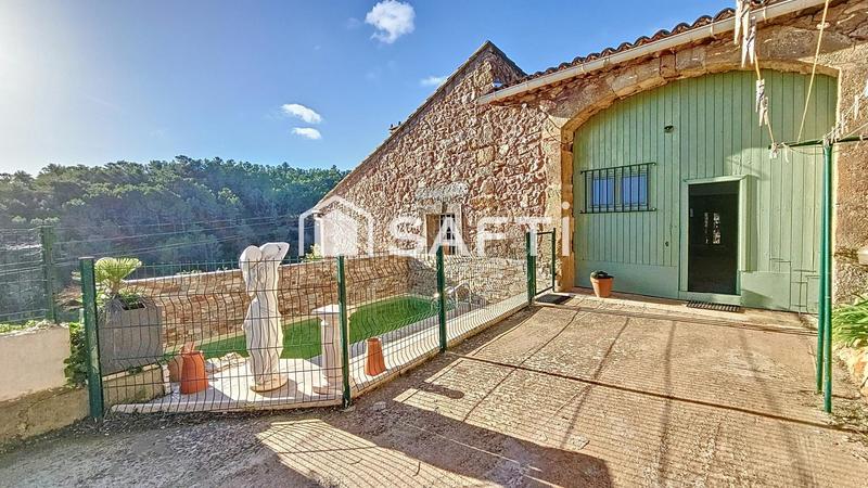 Villa - 335 m² - 9 pièces