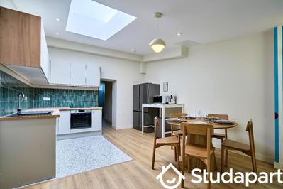 Chambre - 10 m² - 1 pièce