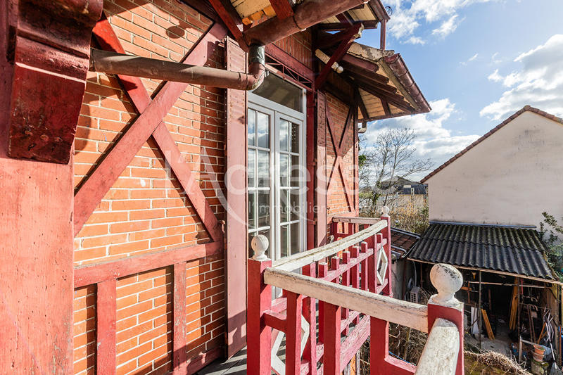 Appartement - 93 m² - 3 pièces