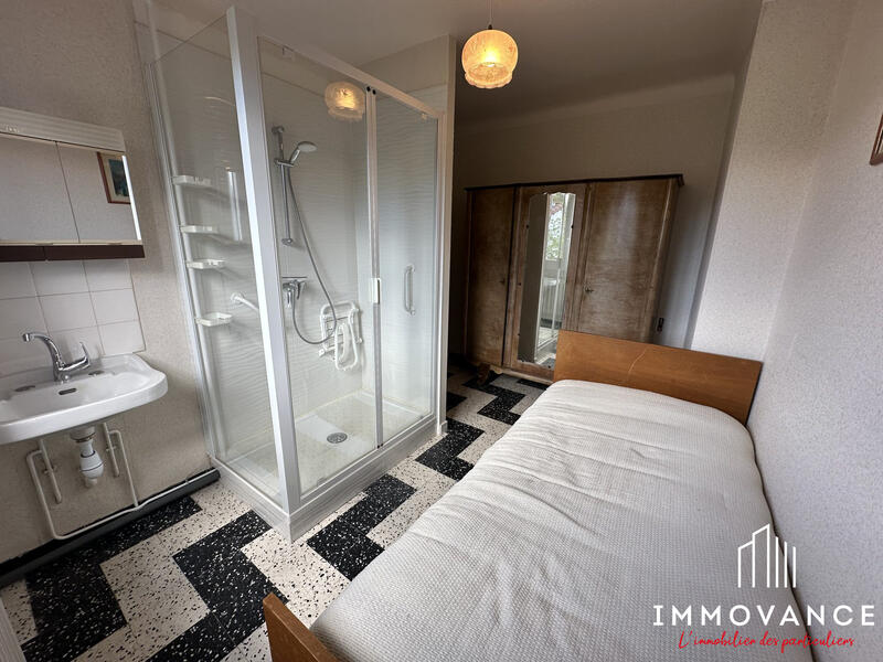 Maison - 95 m² - 5 pièces