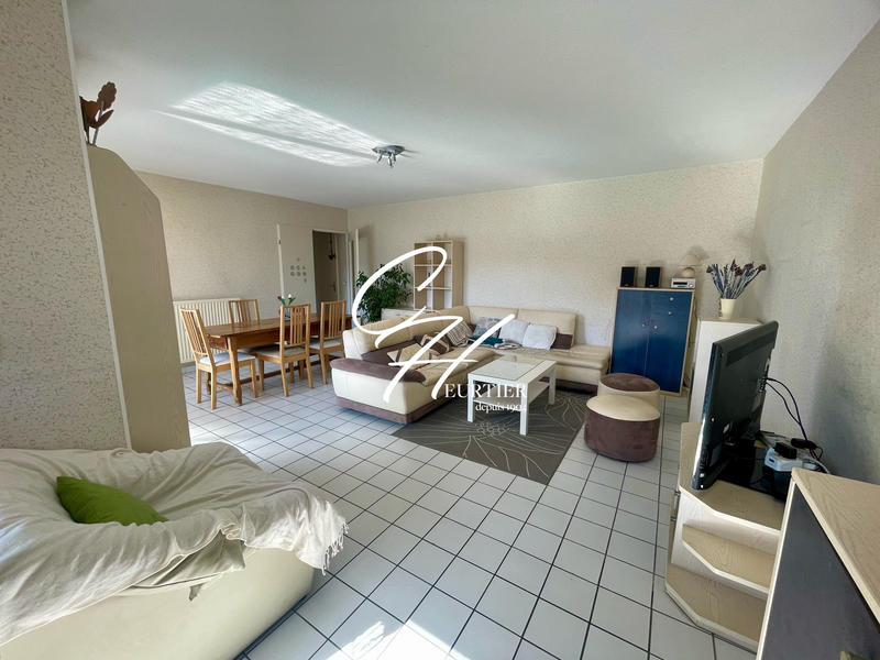 Duplex - 103 m² - 5 pièces