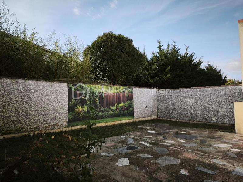 Maison traditionnelle - 100 m² - 5 pièces