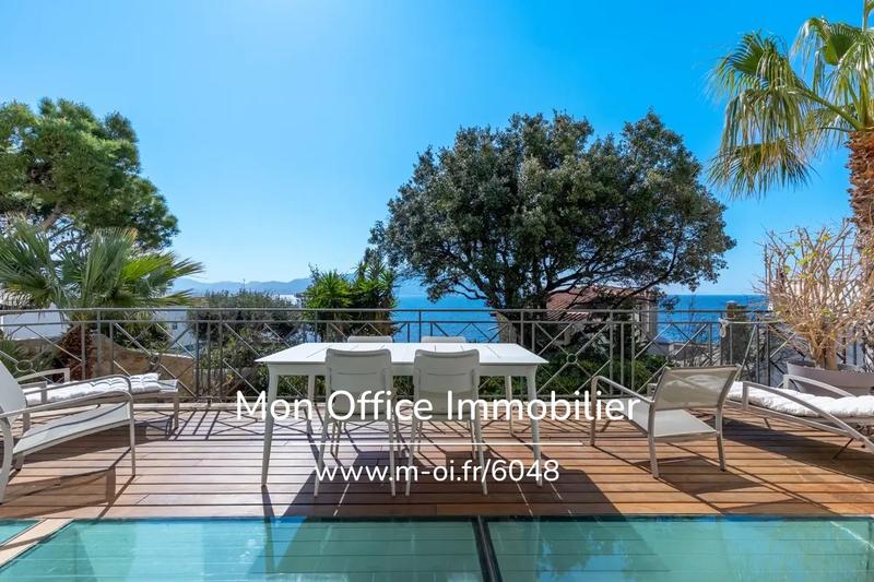 Maison bourgeoise - 401 m² - 8 pièces