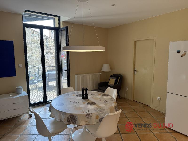 Maison - 230 m² - 6 pièces