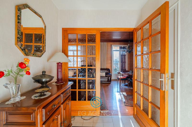 Appartement - 102 m² - 4 pièces