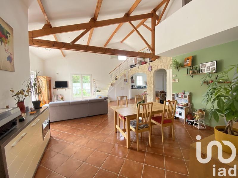 Maison - 143 m² - 6 pièces