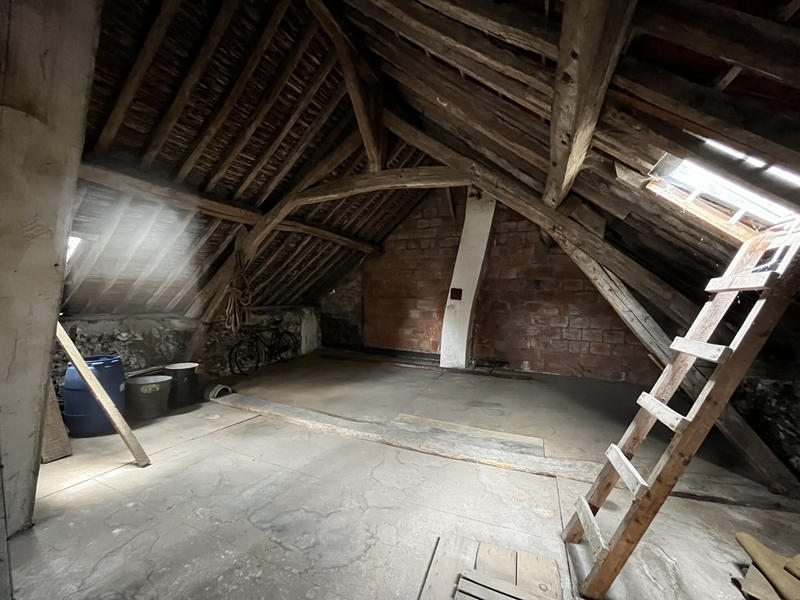 Maison - 95 m² - 6 pièces