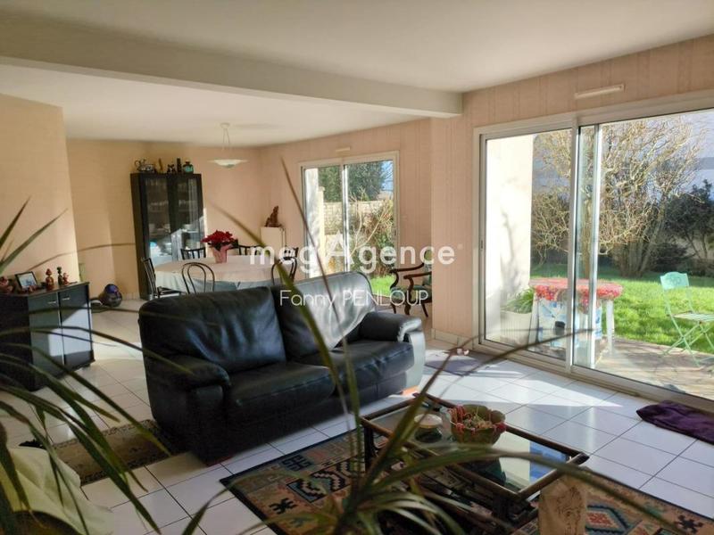 Maison - 190 m² - 8 pièces